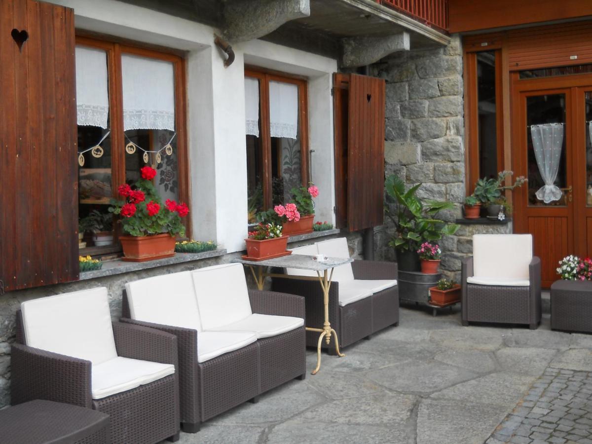 Albergo Mologna Gaby Exterior foto